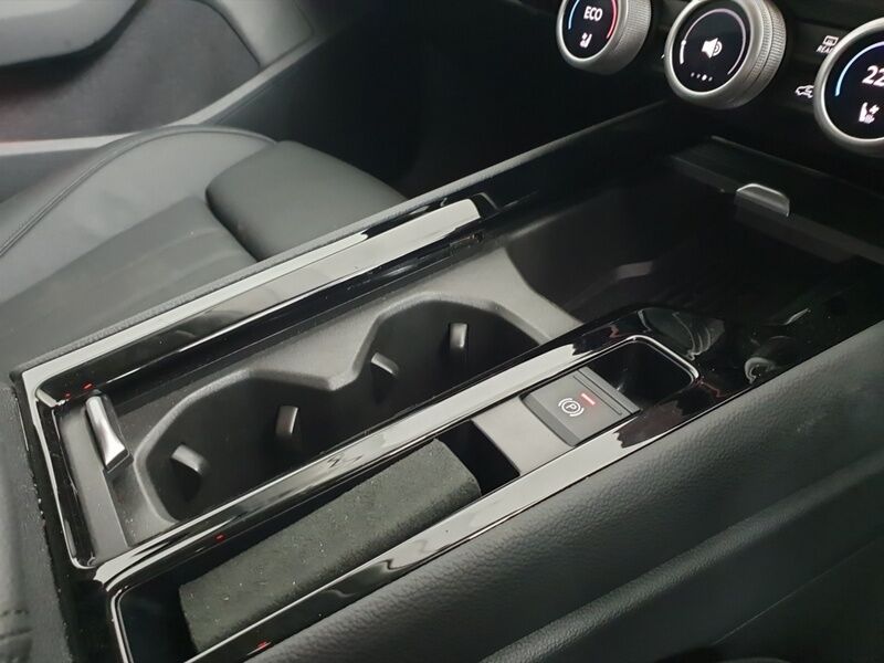 More views of Skoda Superb