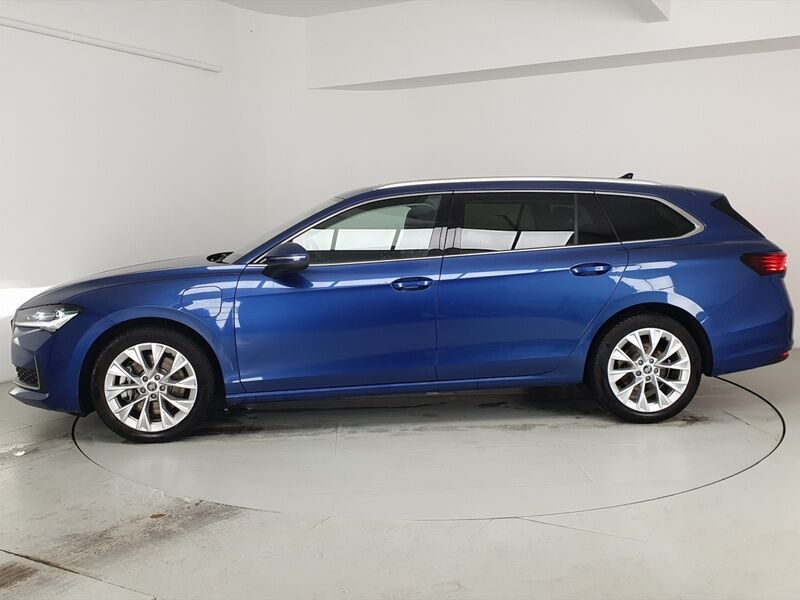 More views of Skoda Superb