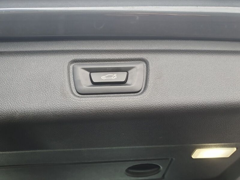 More views of BMW 3-Series