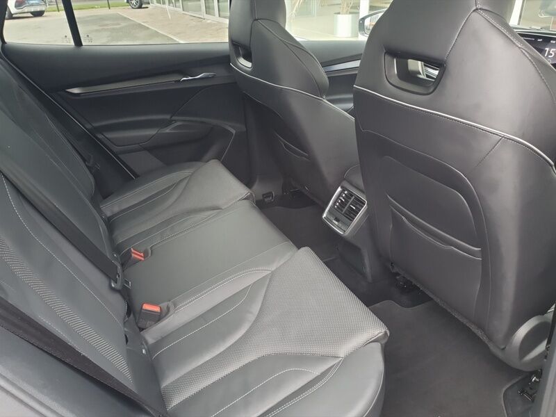 More views of Skoda Enyaq