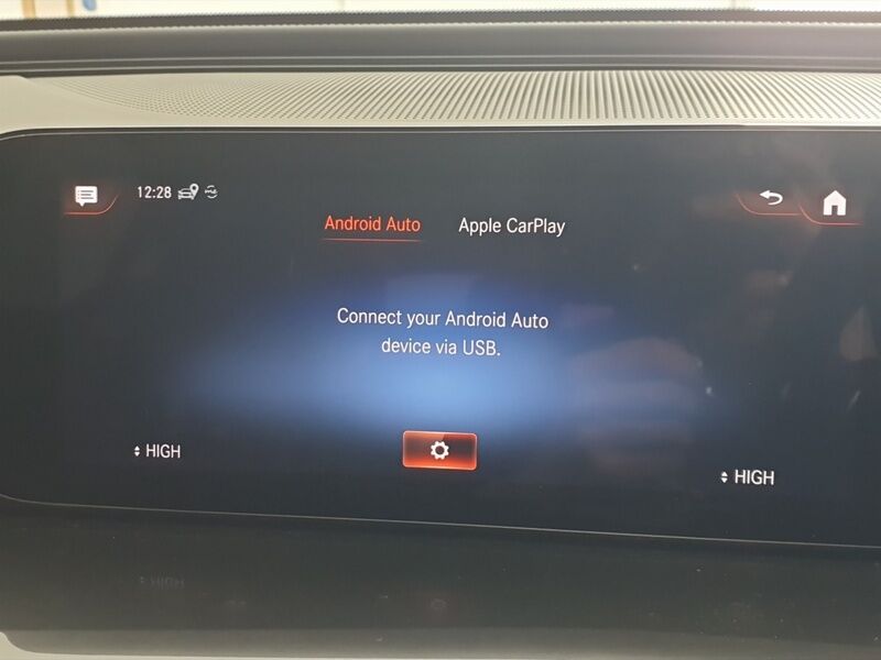 More views of Mercedes-Benz EQC