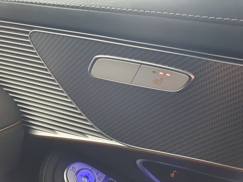 More views of Mercedes-Benz EQC