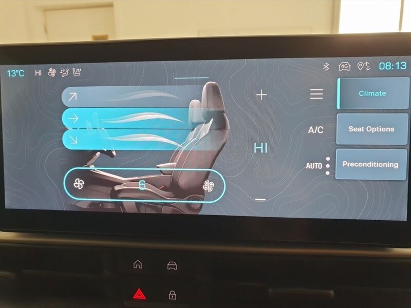 More views of Jeep Avenger