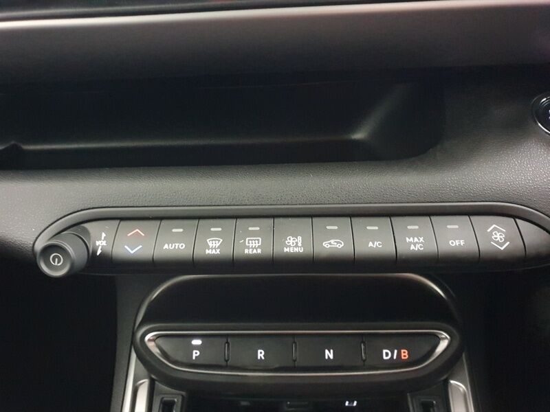 More views of Jeep Avenger