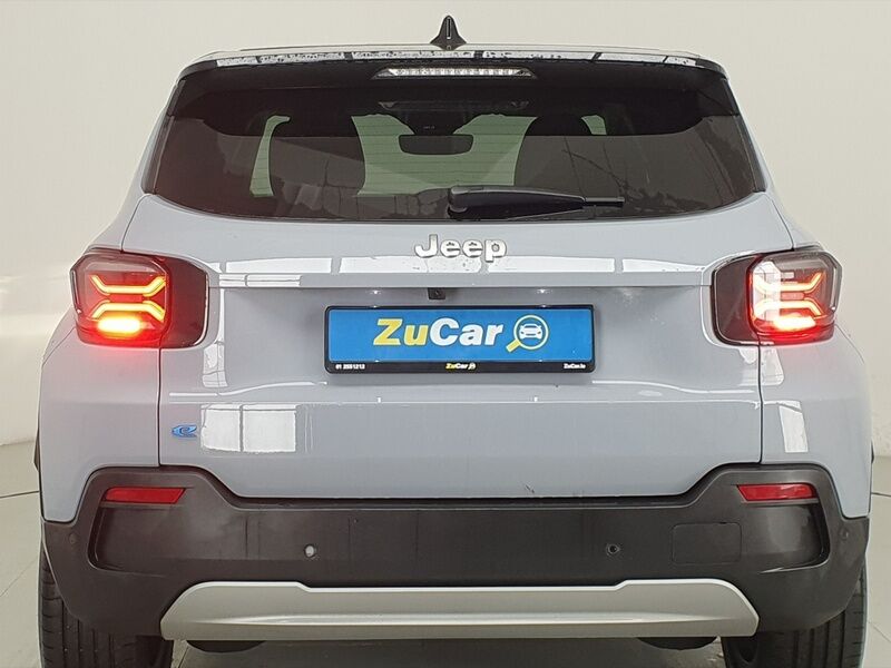 More views of Jeep Avenger