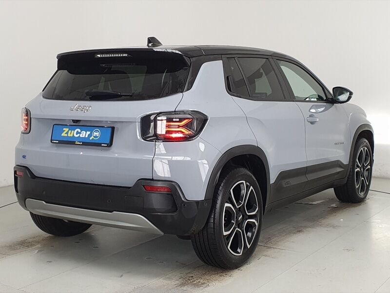 More views of Jeep Avenger