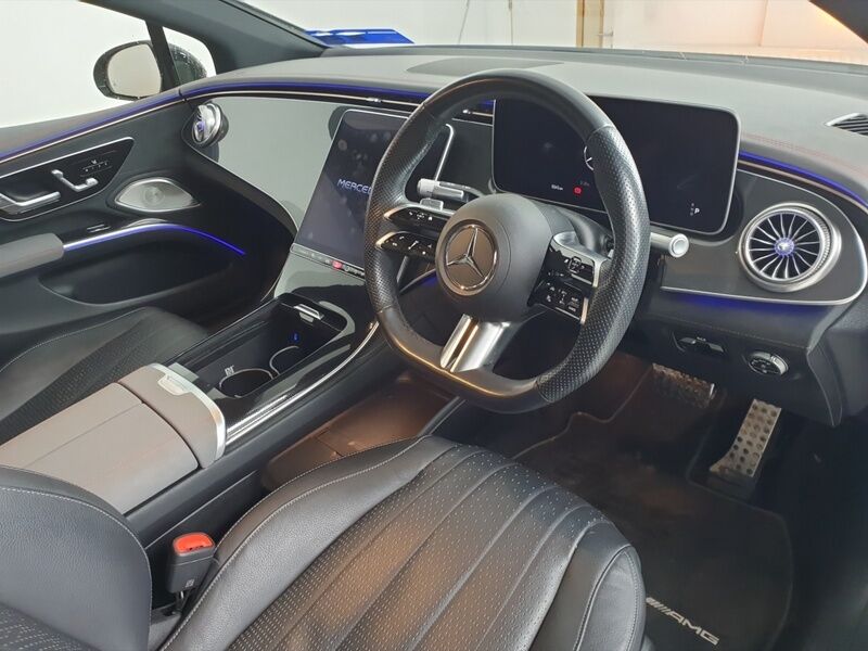 More views of Mercedes-Benz EQS