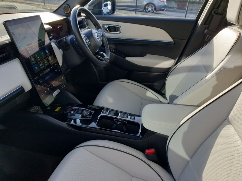 More views of Honda e:Ny1