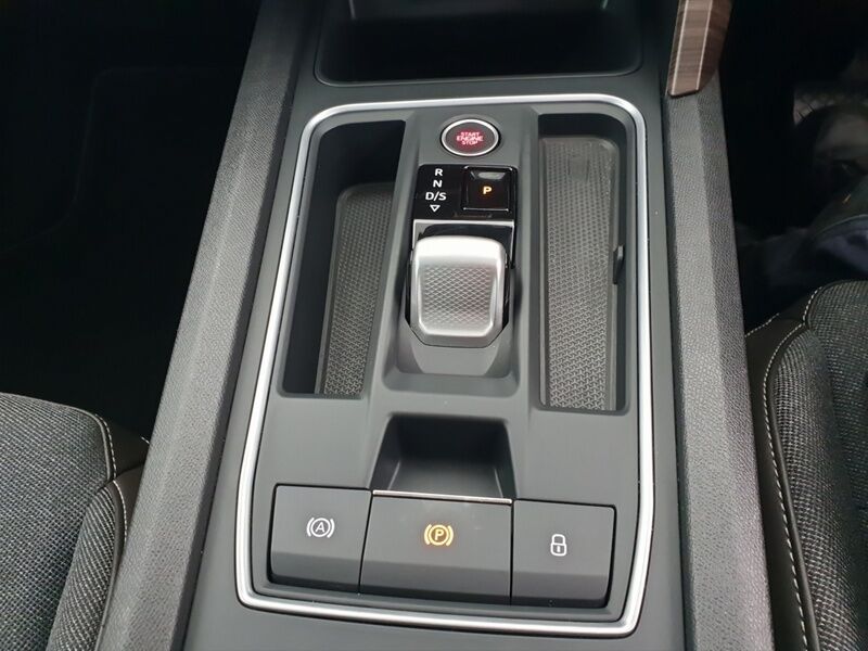 More views of SEAT Leon