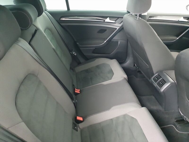 More views of Volkswagen Golf