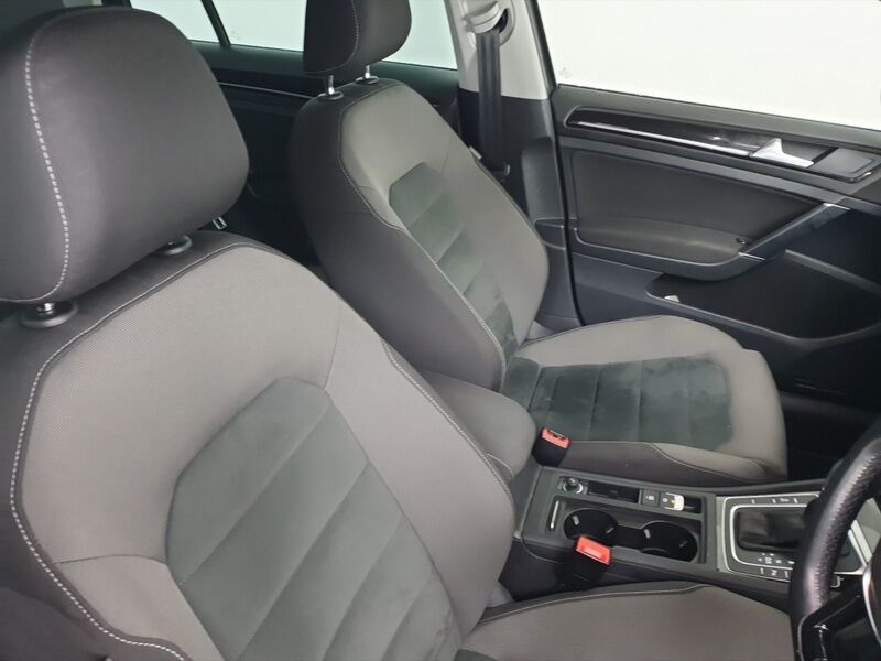 More views of Volkswagen Golf