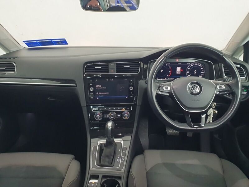 More views of Volkswagen Golf