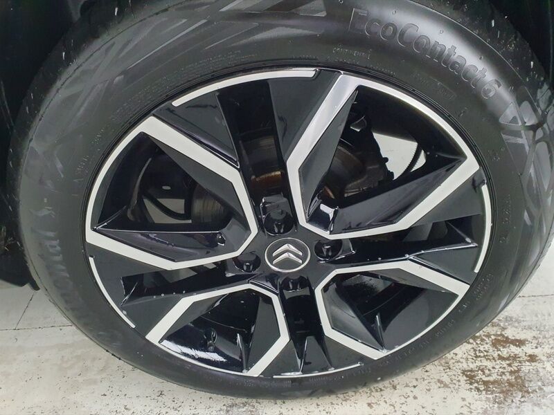 More views of Citroen e-C4