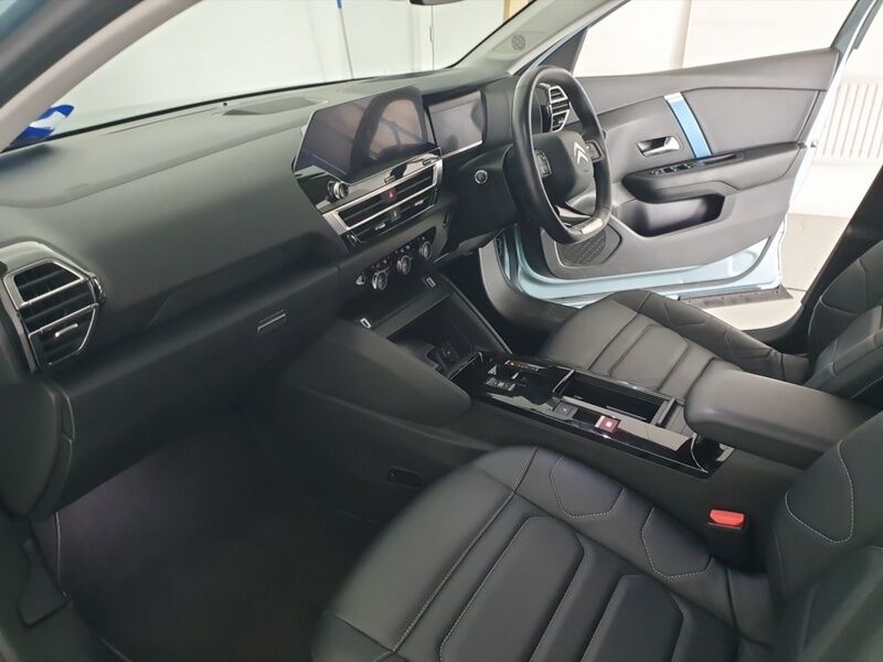 More views of Citroen e-C4
