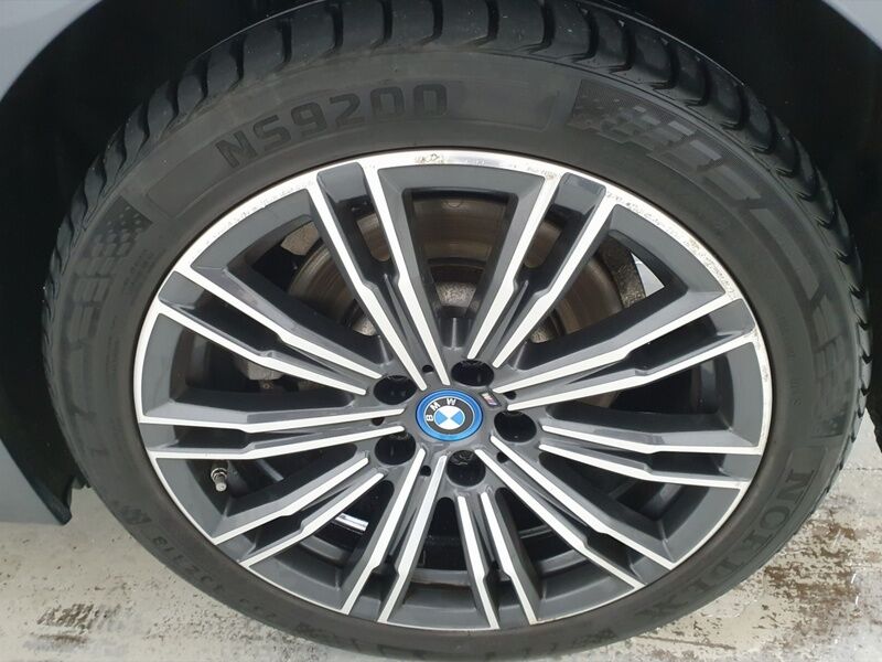 More views of BMW 3-Series