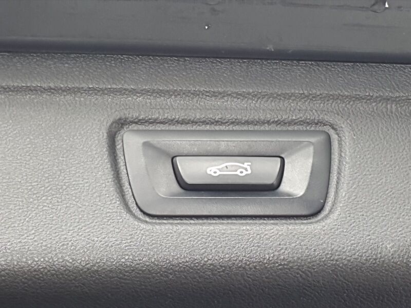 More views of BMW 3-Series