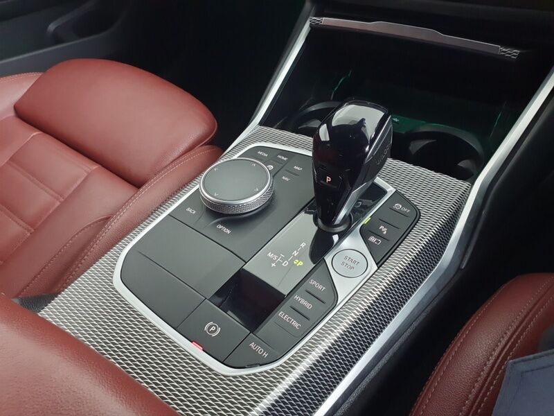 More views of BMW 3-Series