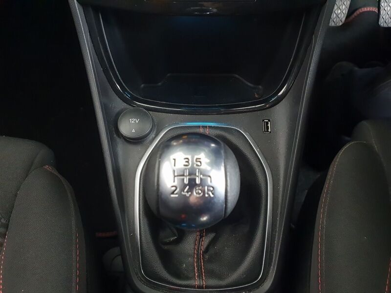 More views of Ford Puma