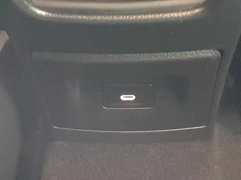 More views of Mercedes-Benz CLA