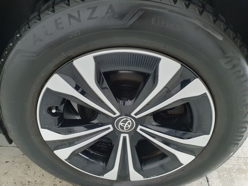 More views of Toyota bZ4X