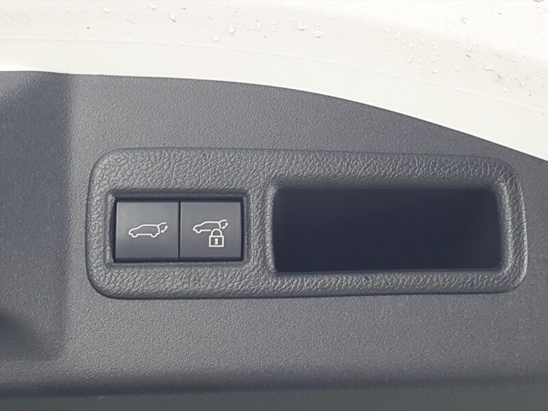 More views of Toyota bZ4X