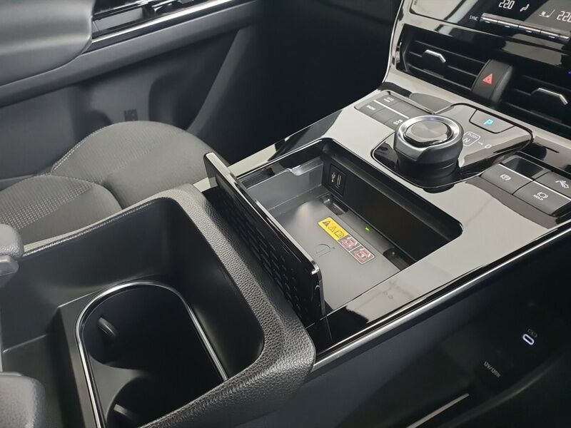 More views of Toyota bZ4X