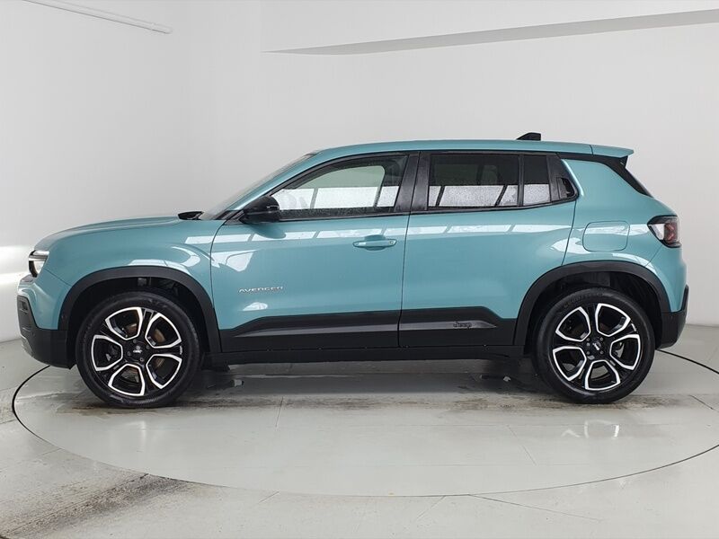 More views of Jeep Avenger