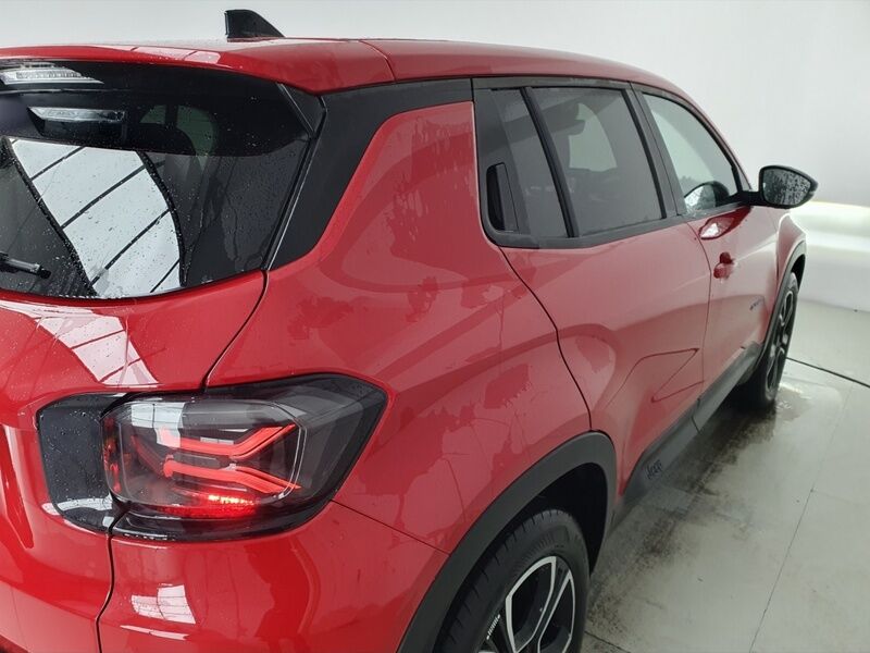 More views of Jeep Avenger