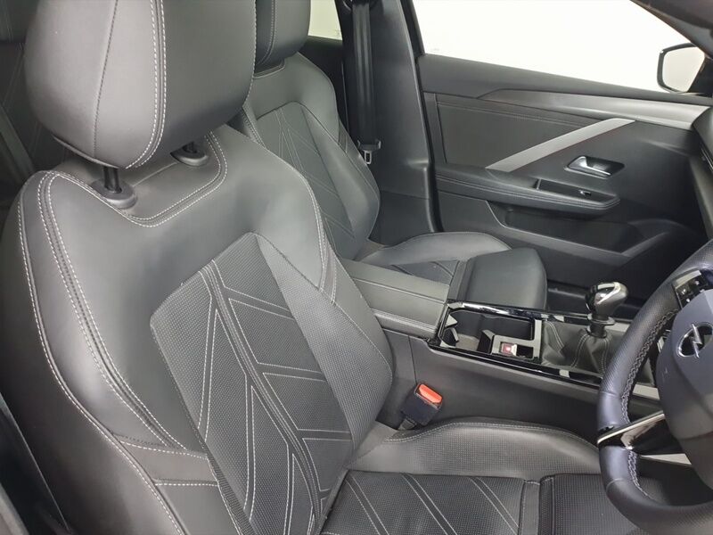 More views of Opel Astra