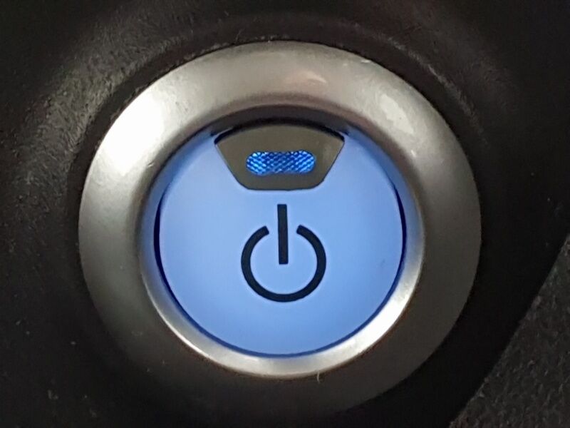 More views of Nissan Leaf