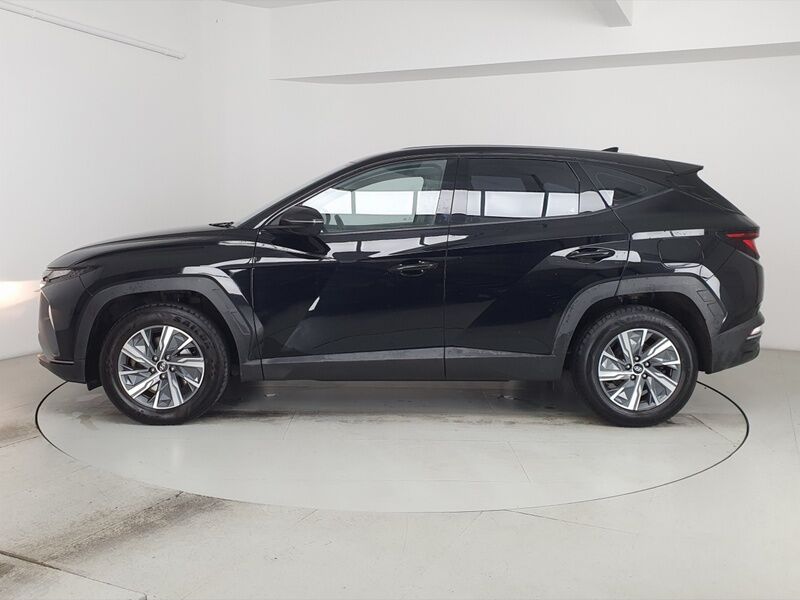 More views of Hyundai Tucson