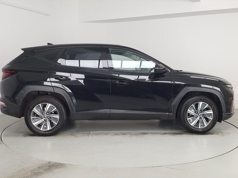 More views of Hyundai Tucson