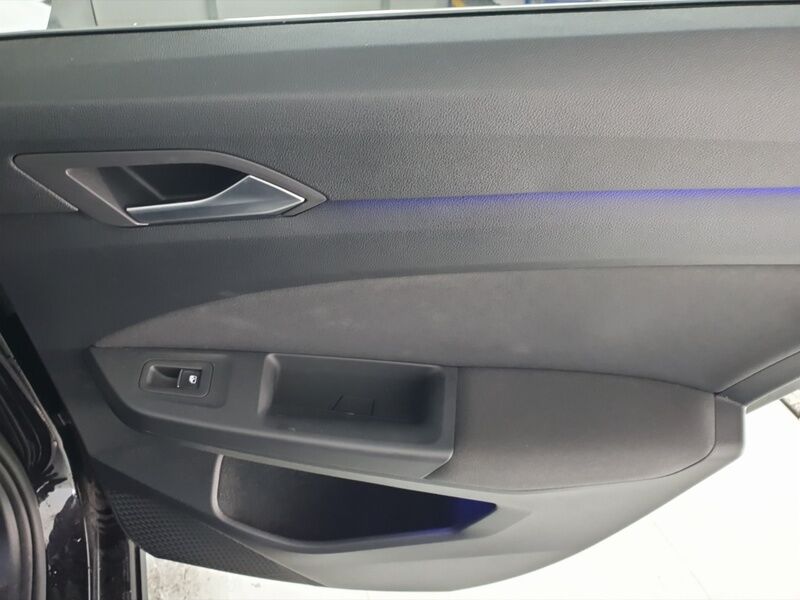 More views of Volkswagen Golf