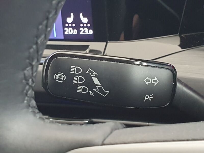 More views of Volkswagen Golf