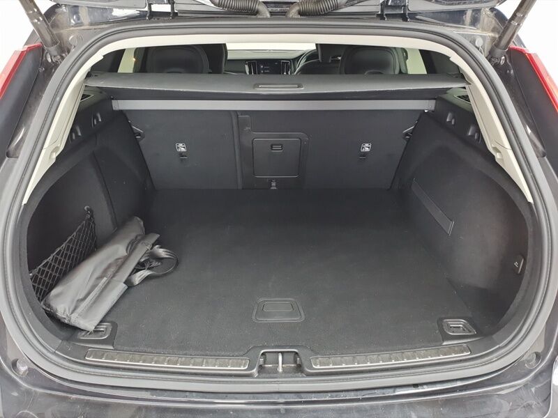 More views of Volvo V60