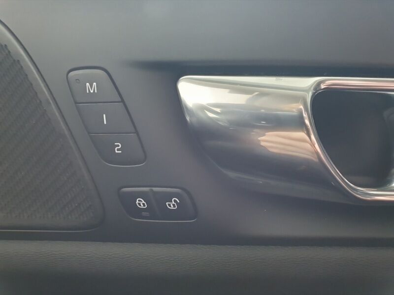 More views of Volvo V60