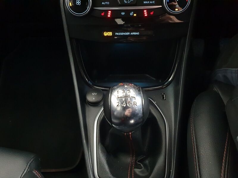 More views of Ford Puma