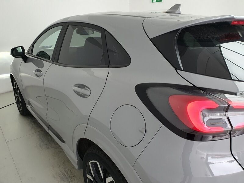 More views of Ford Puma