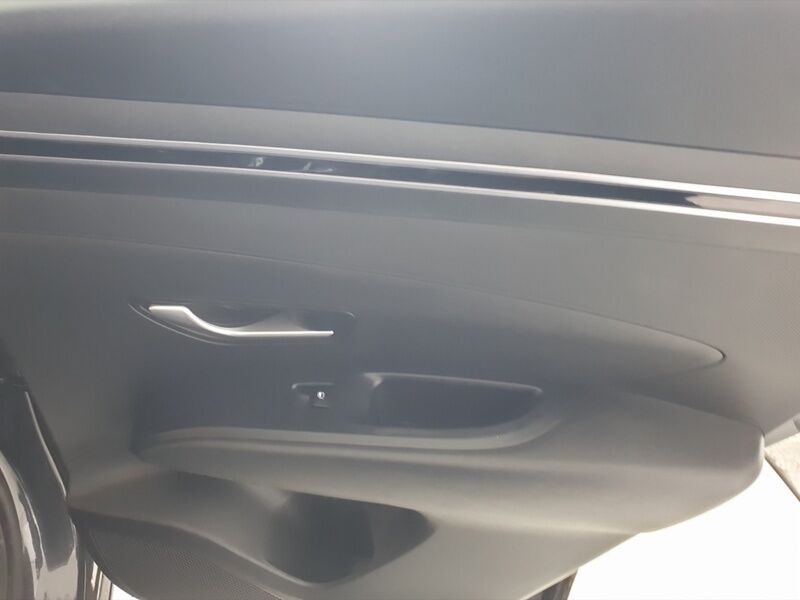 More views of Hyundai Tucson