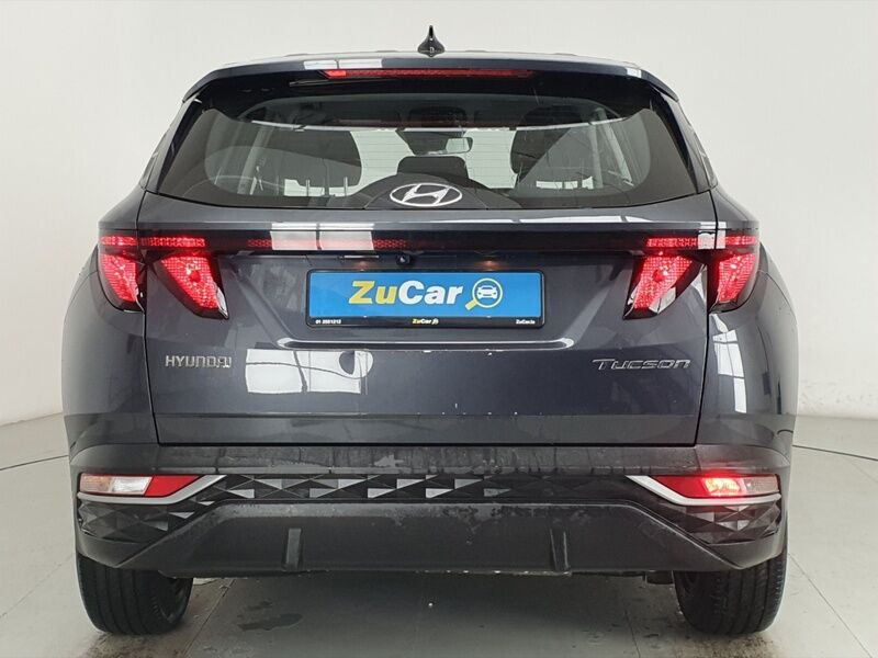 More views of Hyundai Tucson