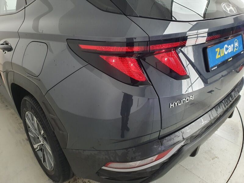 More views of Hyundai Tucson