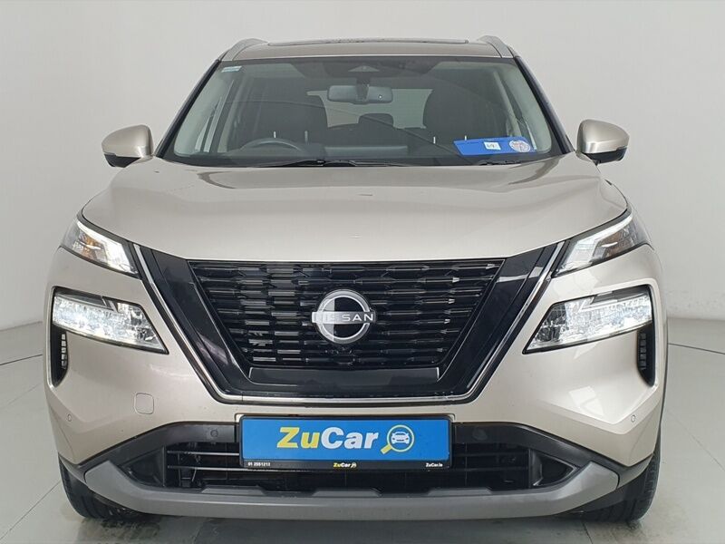 More views of Nissan X-Trail