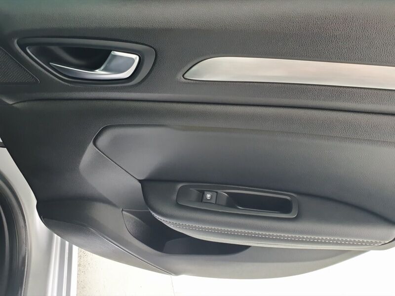 More views of Renault Megane