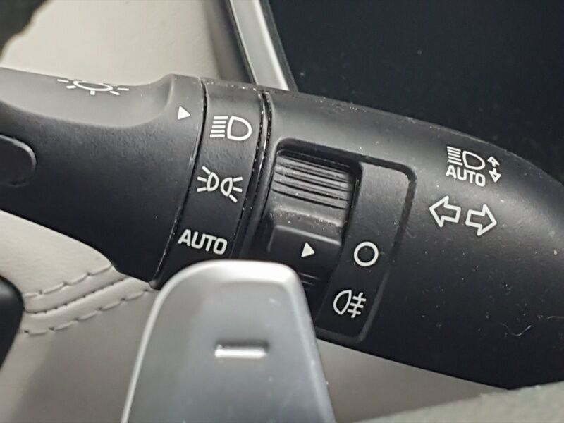 More views of Hyundai Santa Fe