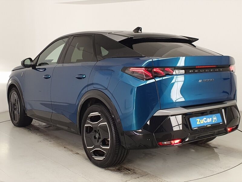 More views of Peugeot 3008