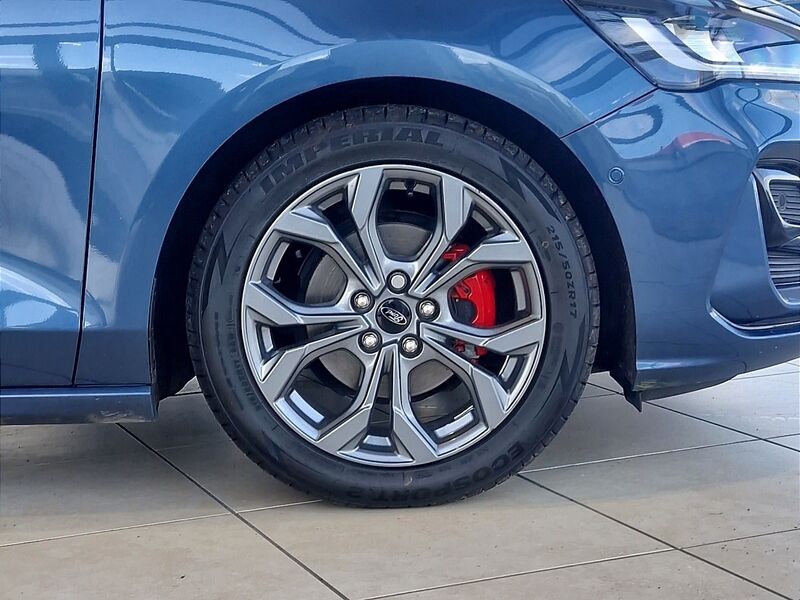 More views of Ford Focus