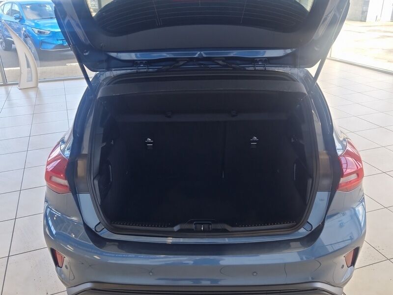 More views of Ford Focus