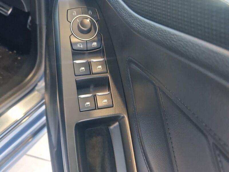 More views of Ford Focus