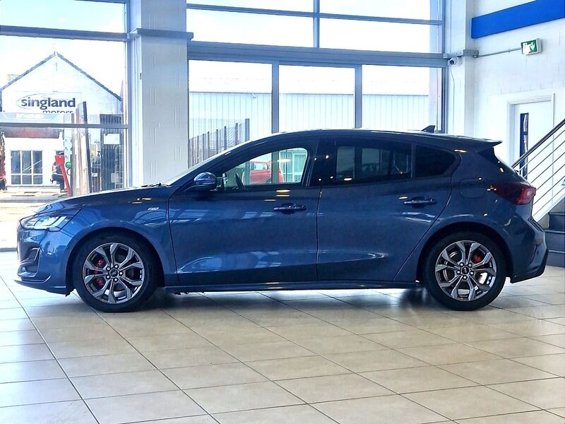 More views of Ford Focus