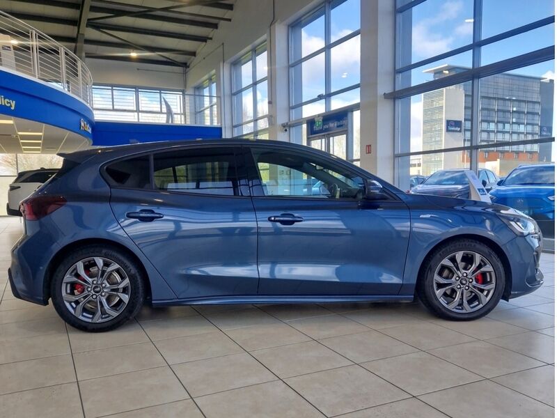 More views of Ford Focus